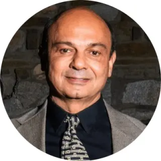Photo of Dr. Ali Riazi