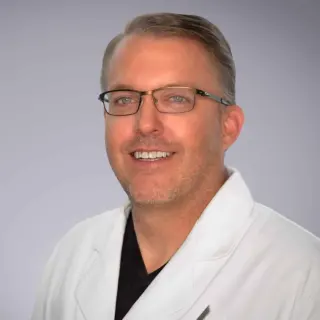Photo of Dr. Surgeon Reed Gibbins