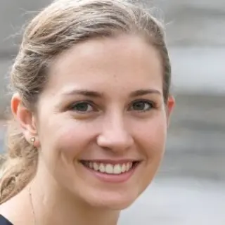 Photo of Dr. Linda Webb
