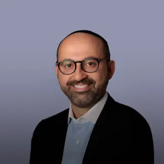 Photo of Dr. Nima Shayesteh, DMD