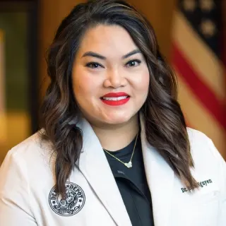 Photo of Dr. Rosa Nguyen