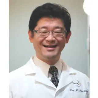 Photo of Dr. Paul H. Kim