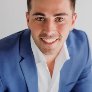 Photo of Dr. Academy Jason Cellars