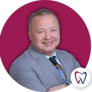 Photo of Dr. Periklis Proussaefs
