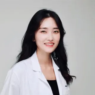 Photo of Dr. Nguyen Minnie Koo