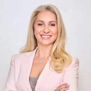 Photo of Dr. Ruxandra Costescu