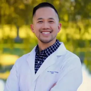 Photo of Dr. Anthony Hoang