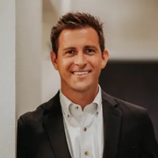 Photo of Dr. Ryan Anderson