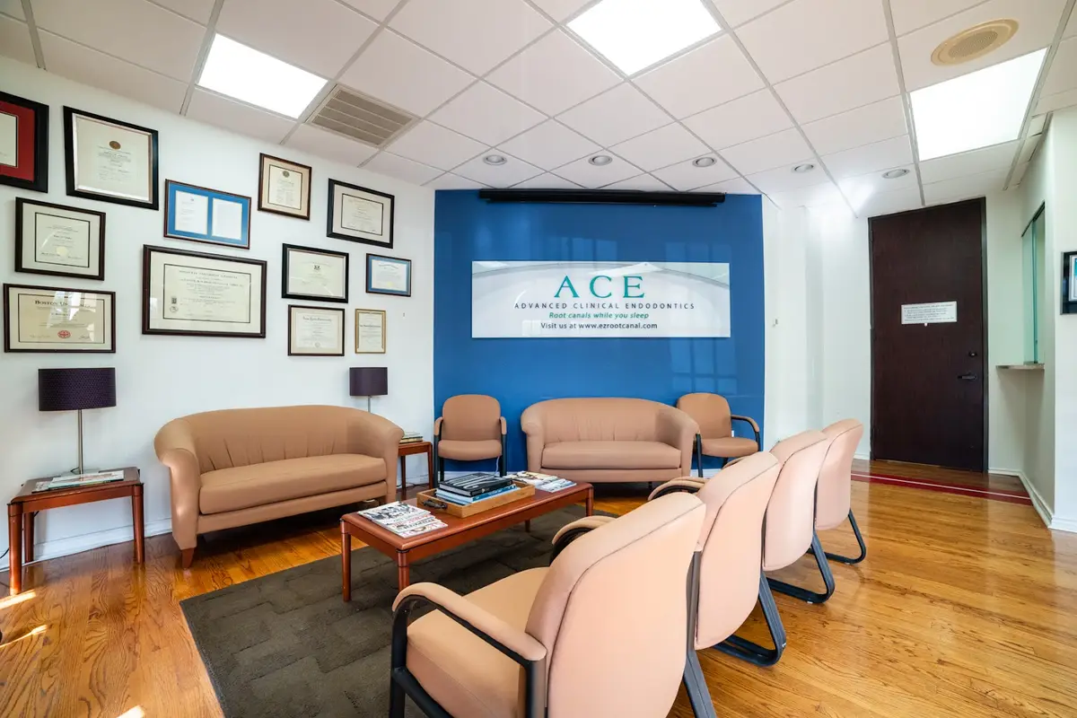 Reception at ACE Endodontics Houston, Energy Corridor, Houston