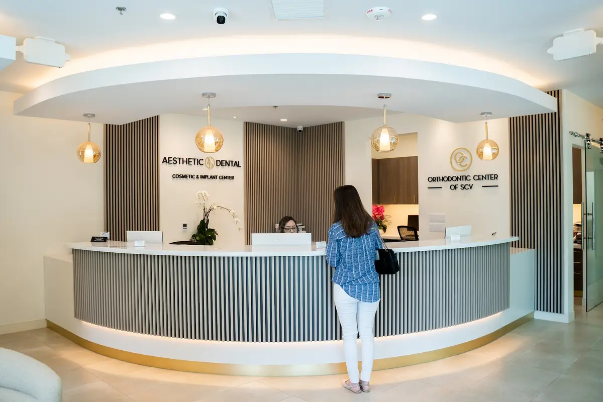 Front entrance of Aesthetic Dental & Specialty Center, Santa Clarita, Santa Clarita