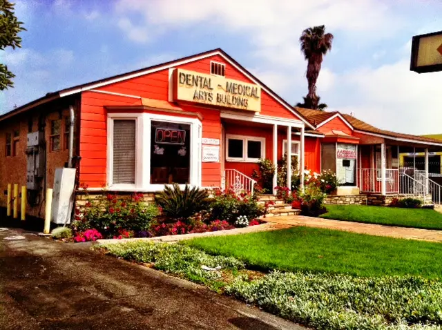 Inside Alfonso Martinez DDS, El Monte, El Monte