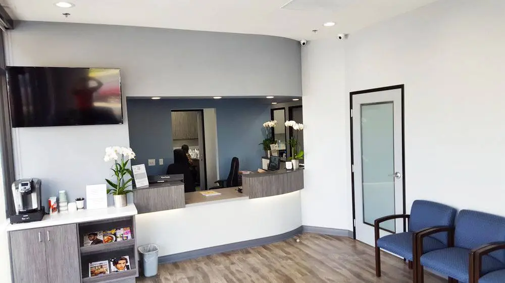 Front entrance of Alondra Dental Associates, Bellflower, Bellflower