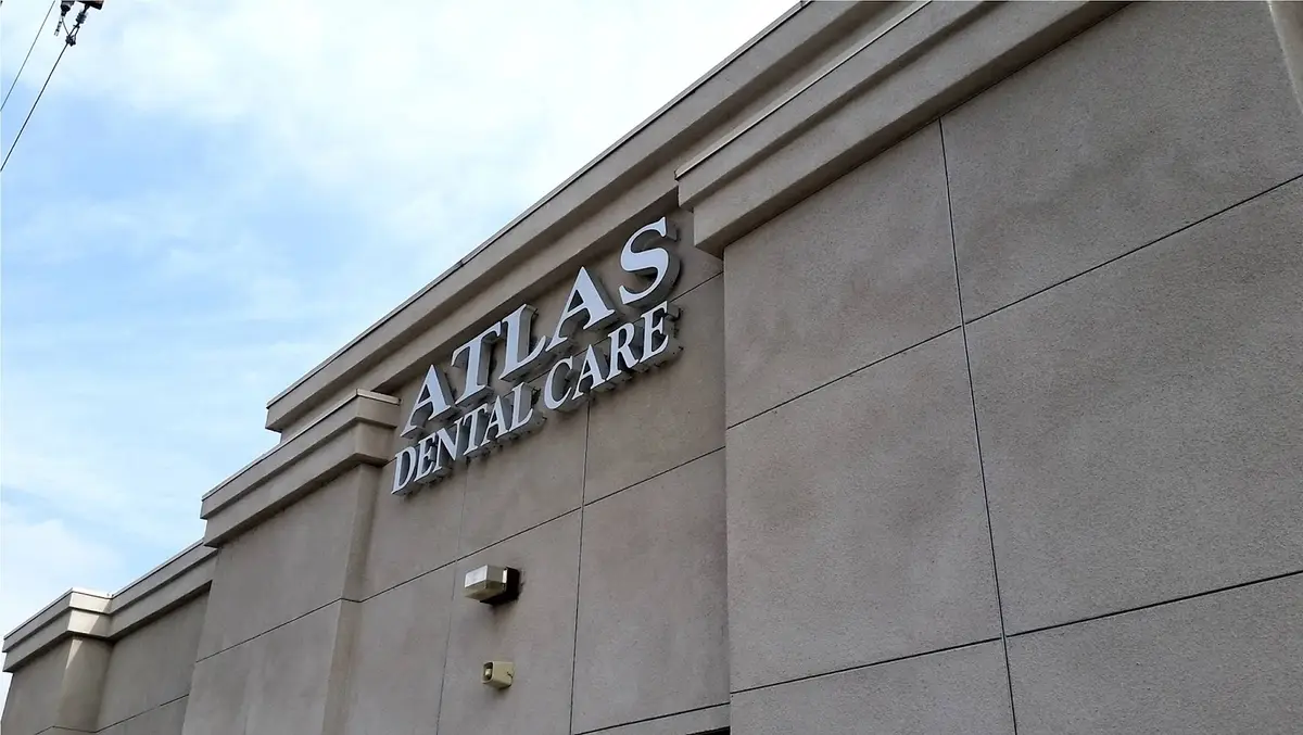Front entrance of Atlas Dental Care, El Monte, El Monte