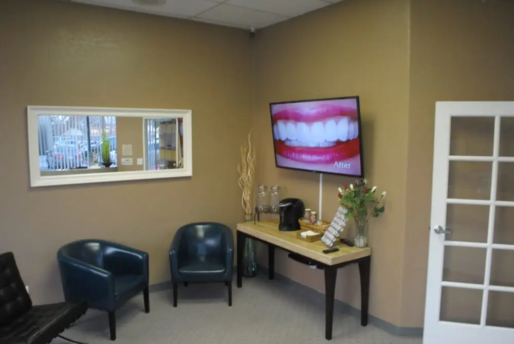 Waiting area at Aura Family Dentistry, Simi Valley, Simi Valley