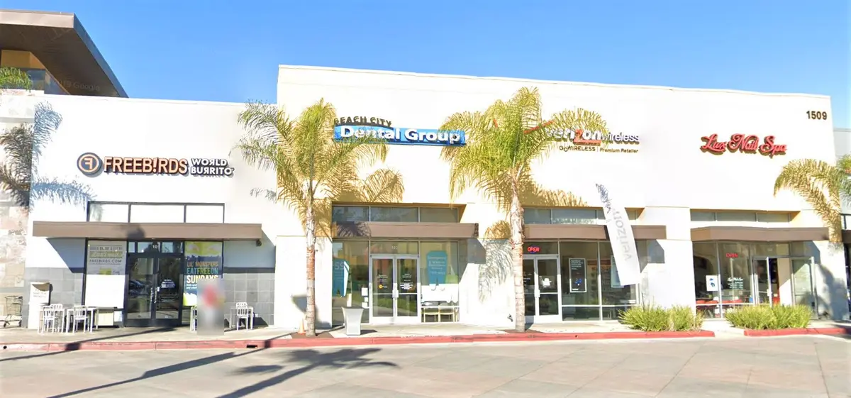 Chairside at Beach City Dental Group, Redondo Beach, Redondo Beach