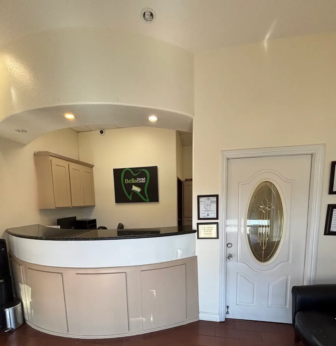 Reception at Bella Dental Center, North Hills, North Hills