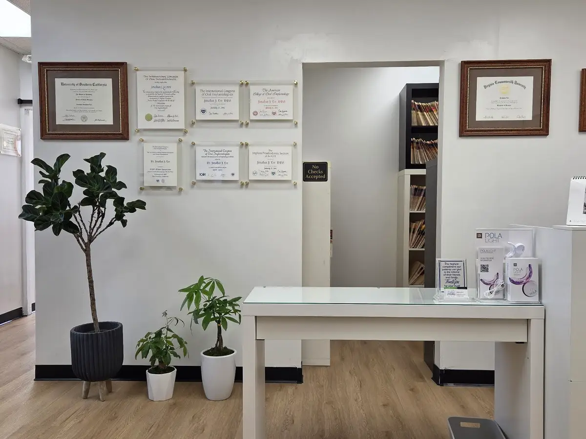 Reception at Besfeel Dental Group, Westlake, Los Angeles