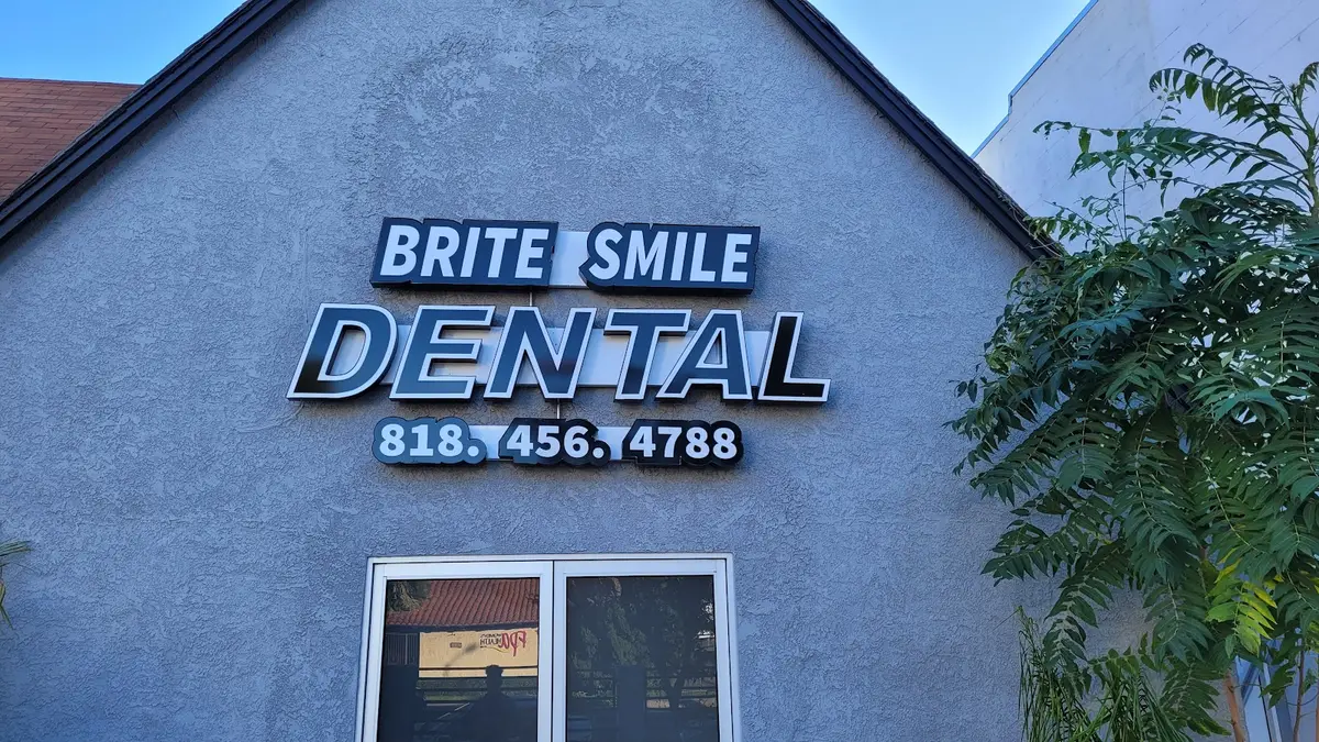 Front entrance of Brite Smile Dentist Canoga Park, Canoga Park, Canoga Park