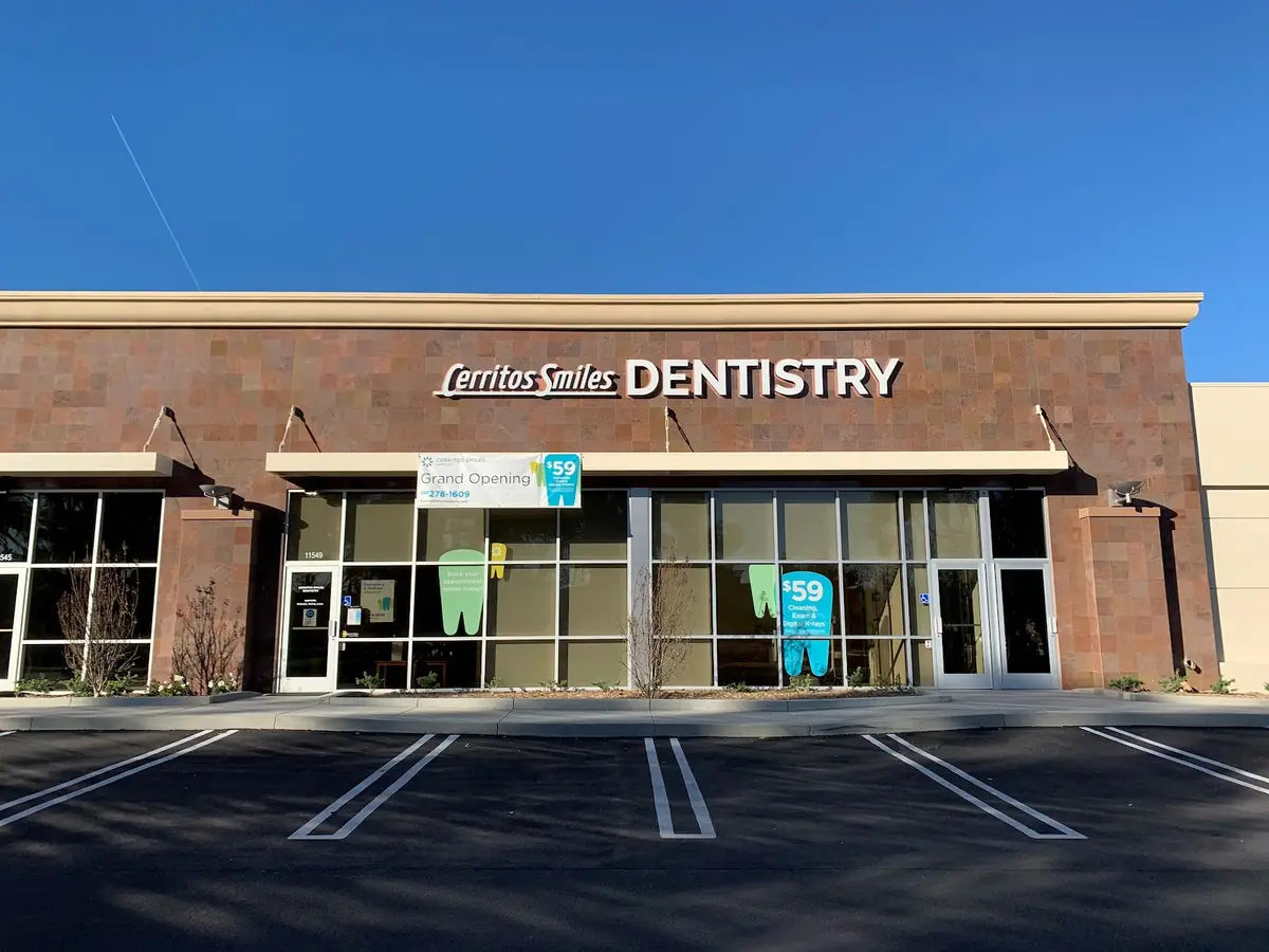 Treatment room at Cerritos Smiles Dentistry, Cerritos, Cerritos
