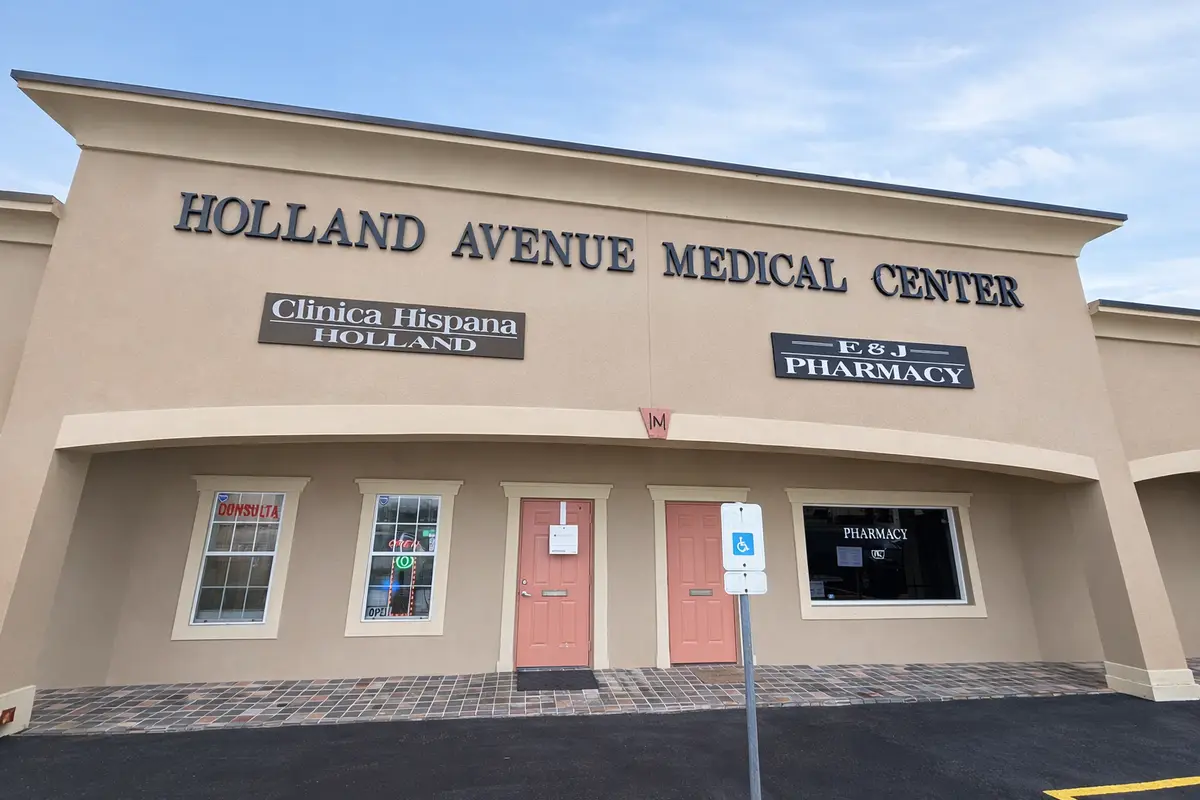 Inside CLINICA HISPANA HOLLAND, Northeast Houston, Houston