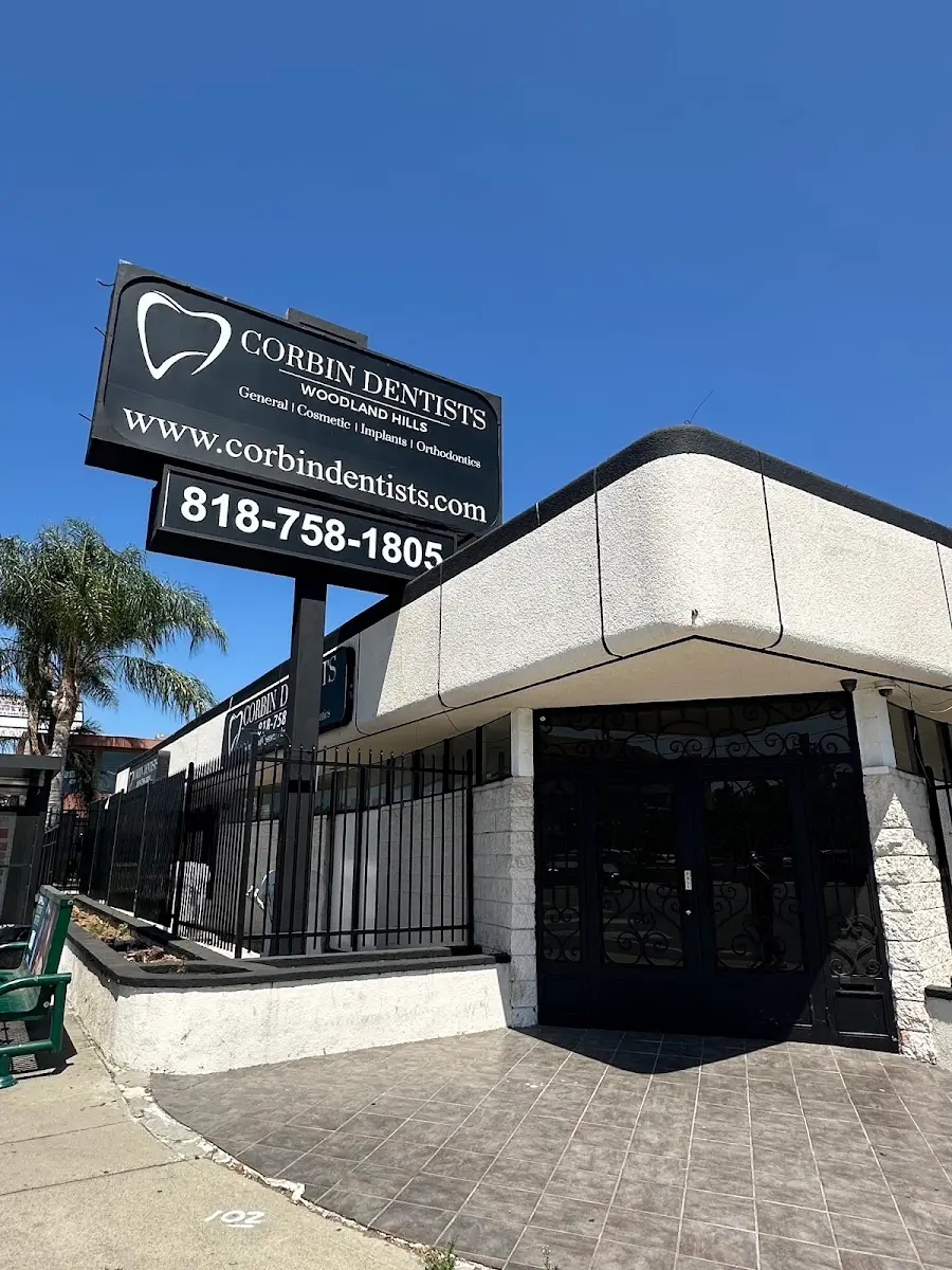 Front entrance of Corbin Dentists, Woodland Hills, Woodland Hills