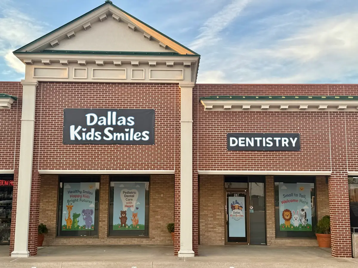 Front entrance of Dallas Kids Smiles Dentistry, Far North Dallas, Dallas