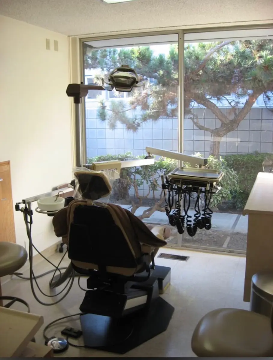 Treatment room at Daniel Tang, D.D.S., Long Beach, Long Beach