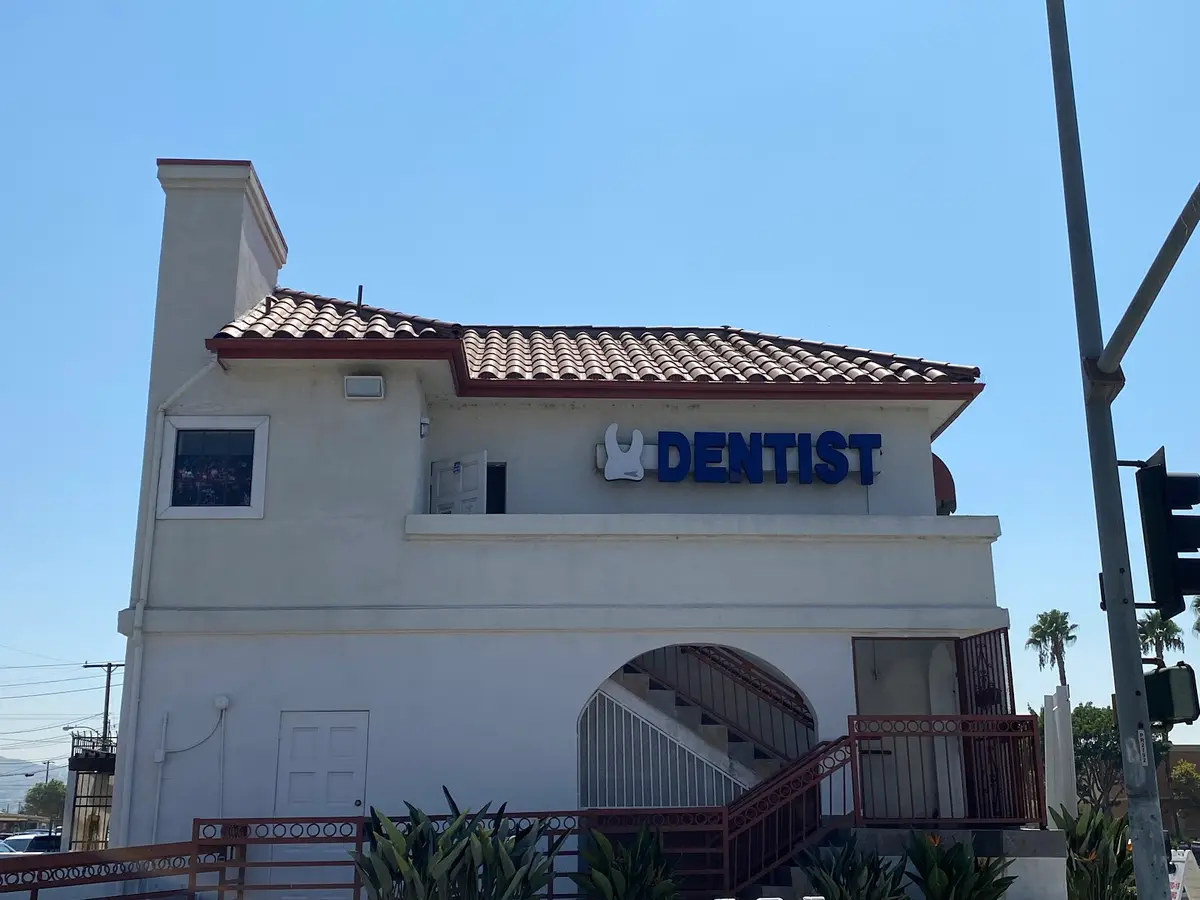 Waiting area at DAVID YOO, DMD, INC, Pico Rivera, Pico Rivera