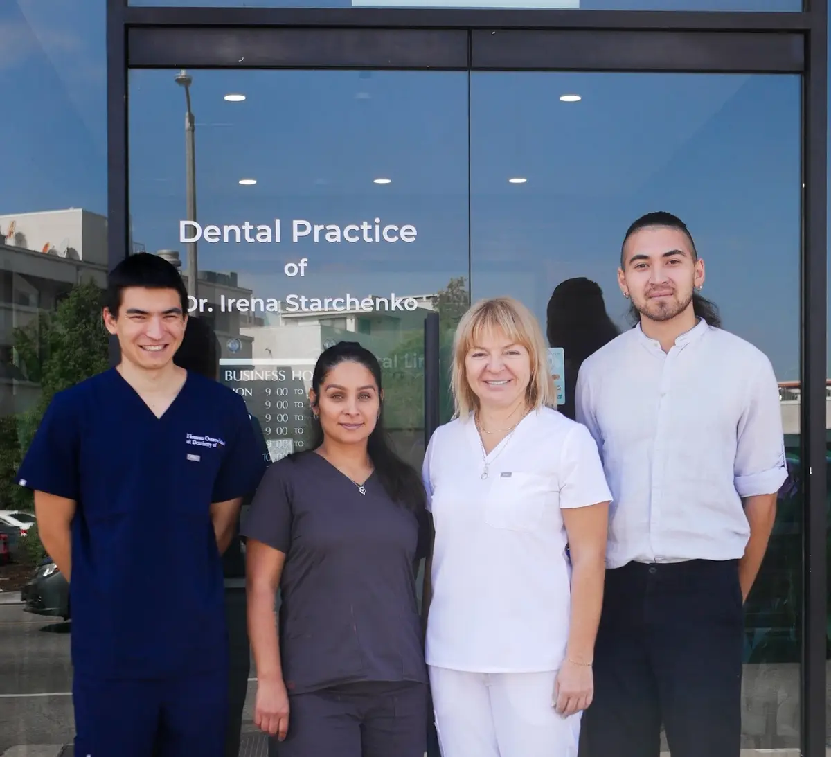 Chairside at Dental Line | Dentist Encino | Dr. Irena Starchenko, DDS, Encino, Encino