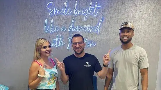 Front entrance of Diamond Dental Spa- Implants , Invisalign and Cosmetic Dentist Woodland Hills, Woodland Hills, Woodland Hills