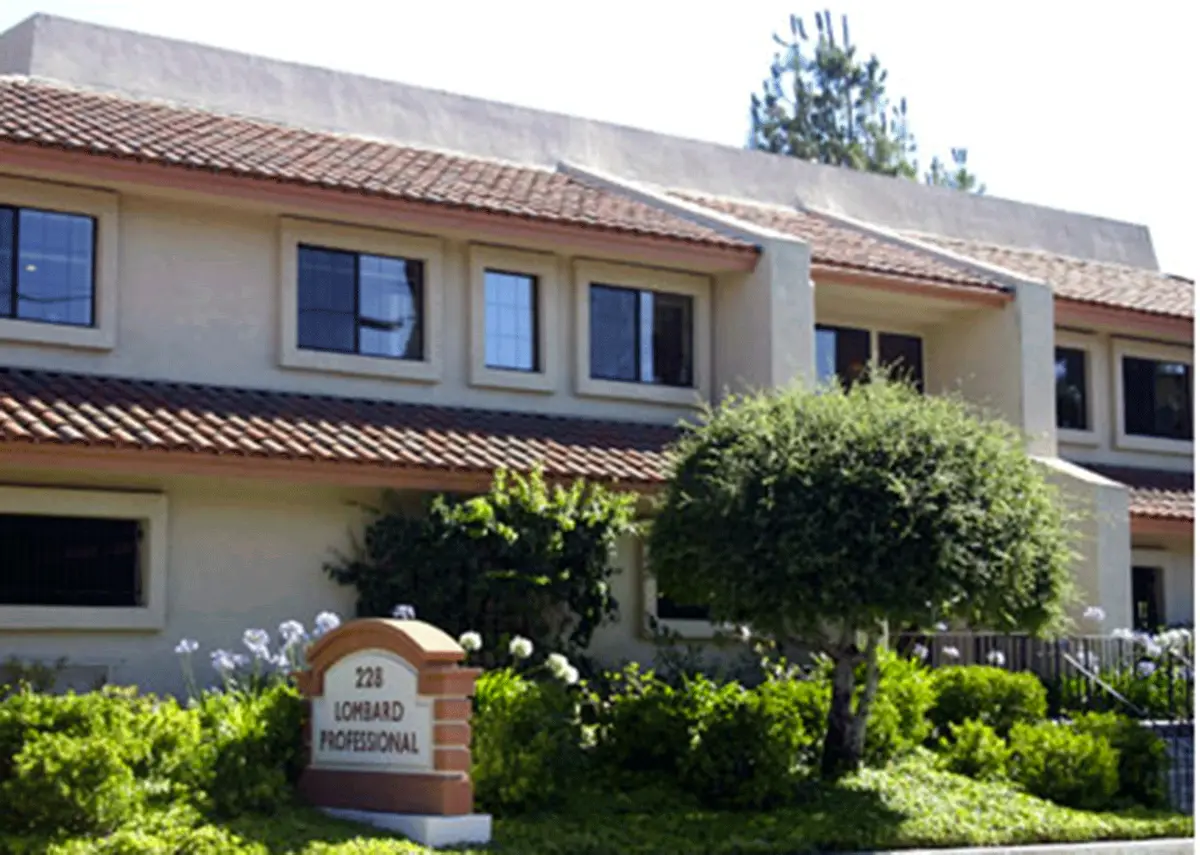 Chairside at Dr. Arthur L. Kobal, DDS, Thousand Oaks, Thousand Oaks