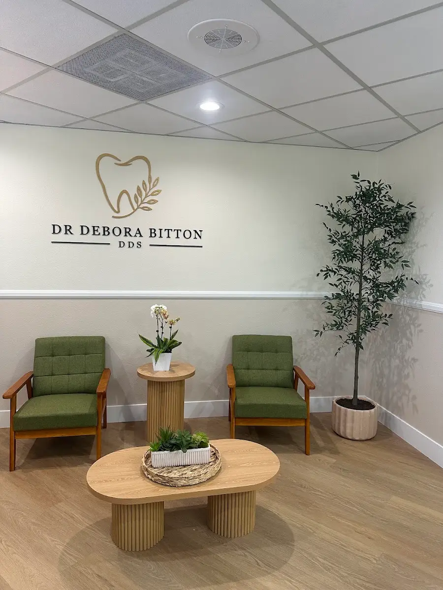 Inside Dr Debora M Bitton DDS, Lake Forest, Lake Forest