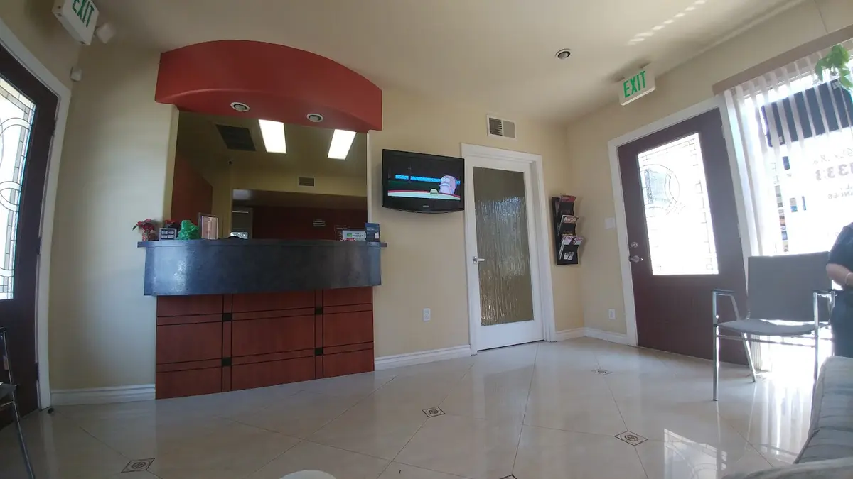Waiting area at Dr. Gloriana C. Villago, DDS, Eagle Rock, Los Angeles