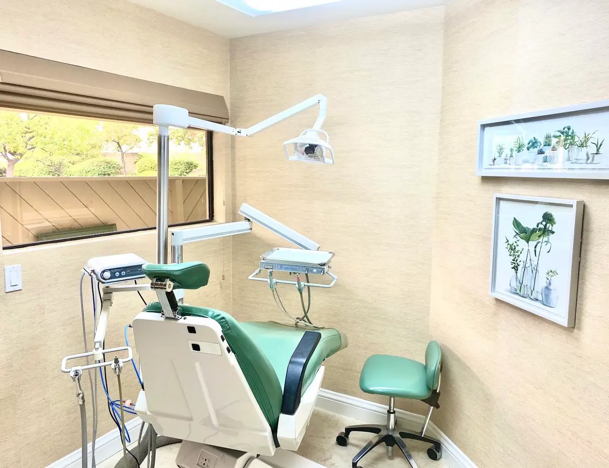 Reception at Dr. Jared Weiss DDS, Westlake Village, Westlake Village