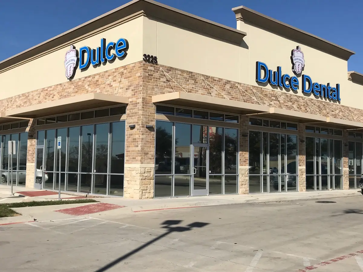 Treatment room at Dulce Dental, Oak Cliff, Dallas