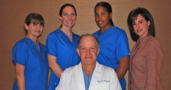 Front entrance of Endodontic Associates of Houston, Sharpstown, Houston