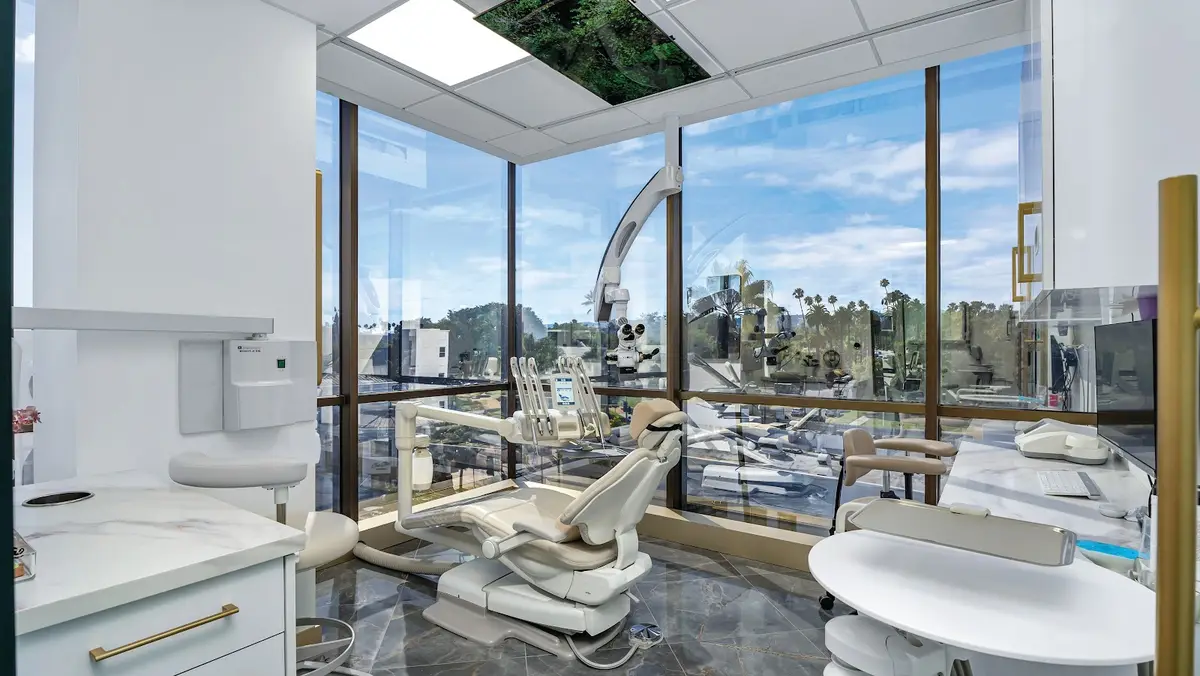 Chairside at Enzo Dentistry Beverly Hills, Beverly Hills, Los Angeles