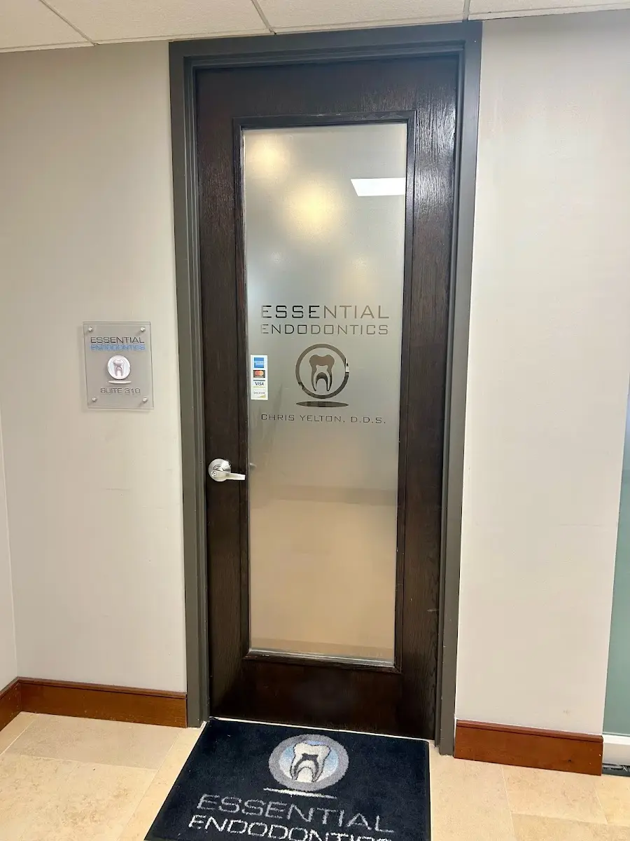 Front entrance of Essential Endodontics of Fort Worth, Arlington Heights, Fort Worth