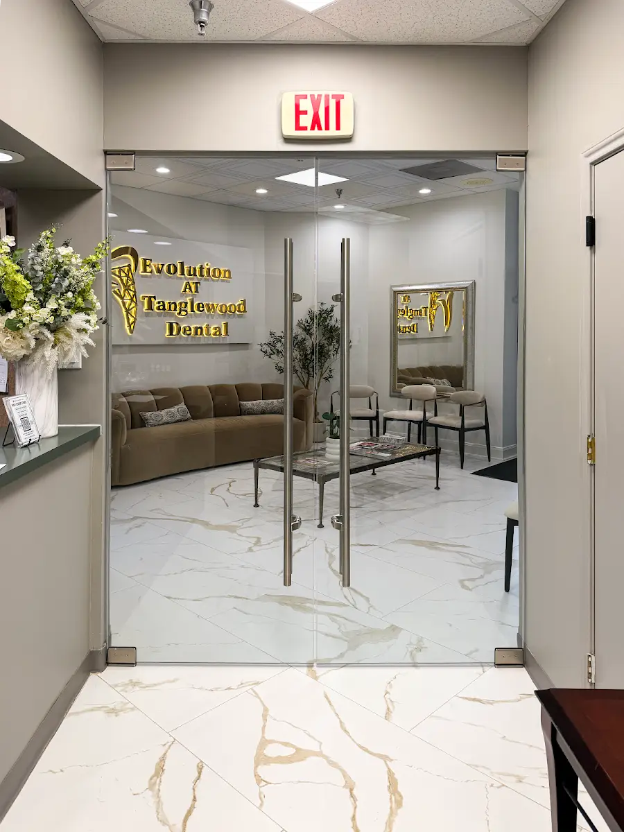 Reception at Evolution at Tanglewood Dental, Timbergrove, Houston