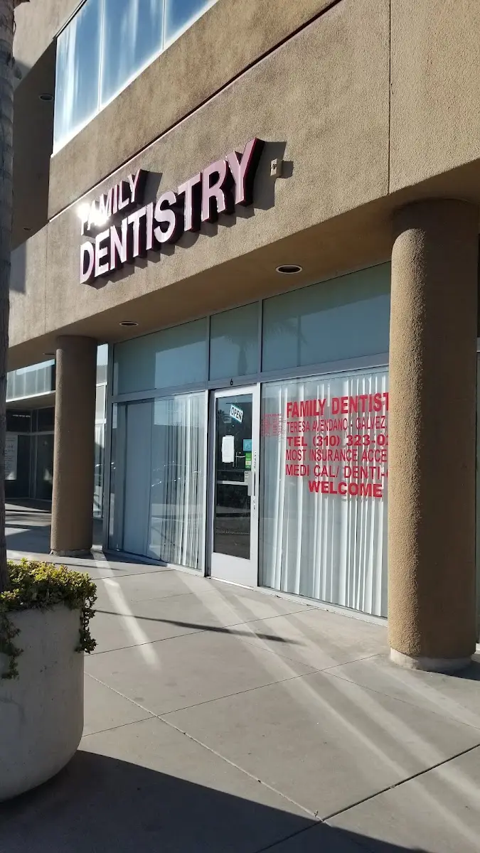 Inside Family Dentistry., Gardena, Gardena