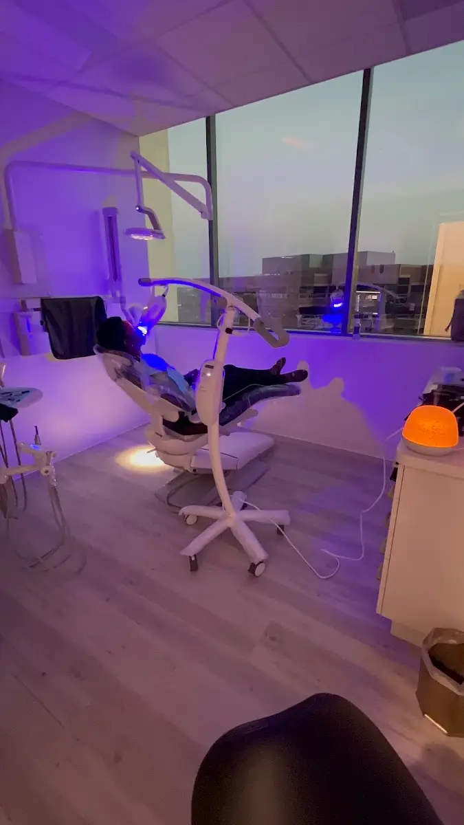 Treatment room at Find Your Smile Aesthetics, Mid Wilshire, Los Angeles