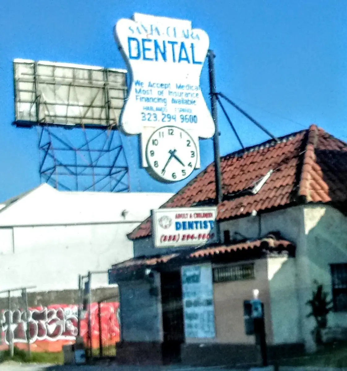 Treatment room at Galvez Gilberta DDS, Leimert Park, Los Angeles