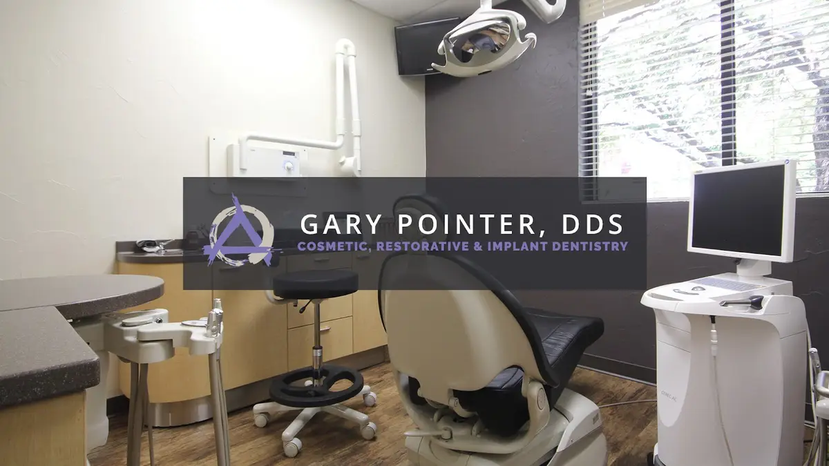 Front entrance of Gary N. Pointer, DDS, PLLC, Ridglea, Fort Worth