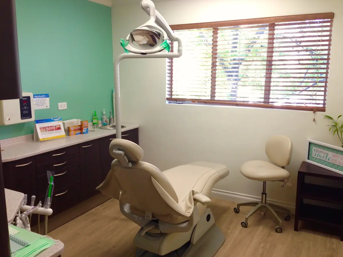 Treatment room at Glen Dental by Maria Melissa Francisco, DDS, Glendora, Glendora