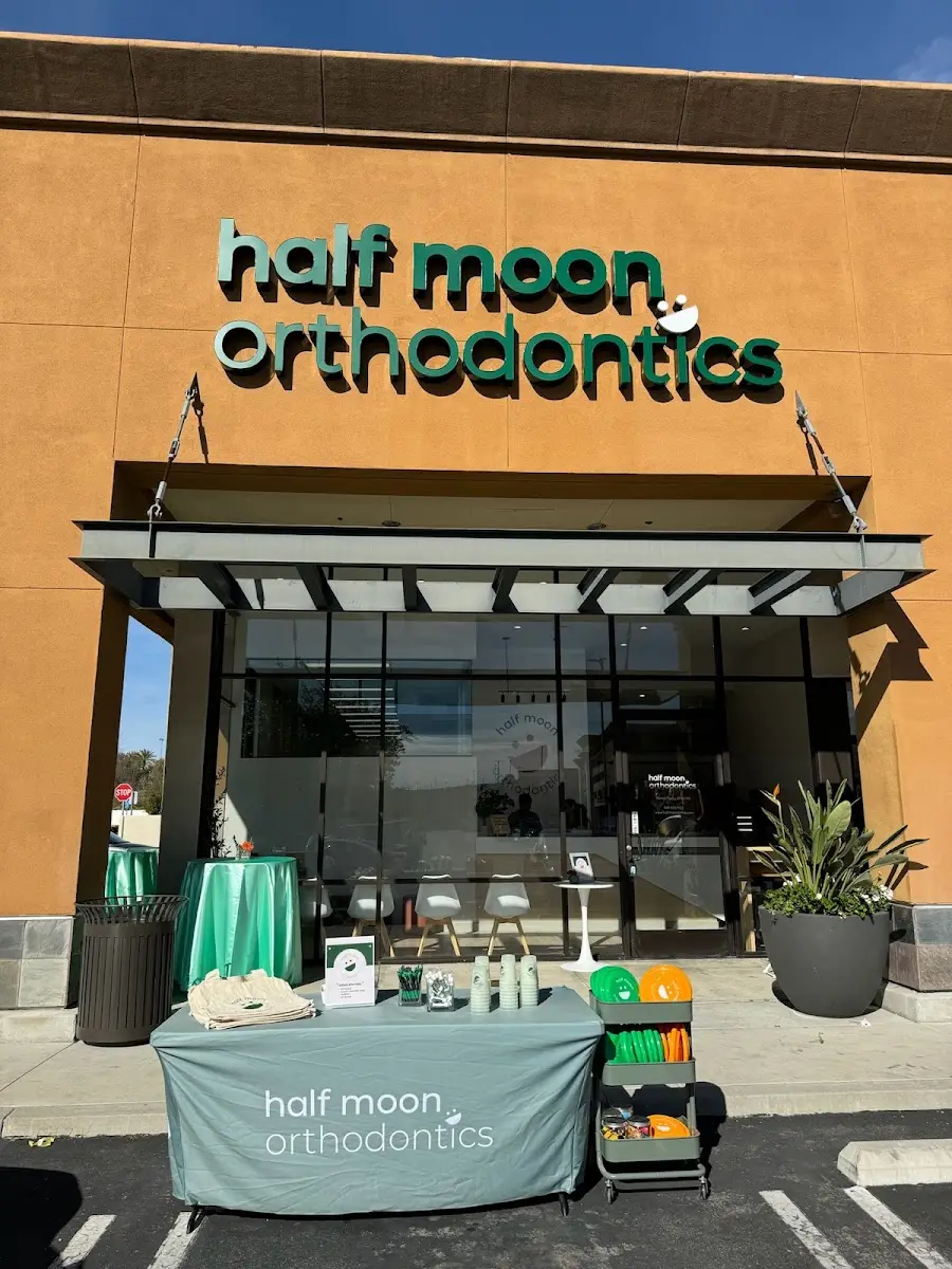 Front entrance of Half Moon Orthodontics, Lake Forest, Lake Forest