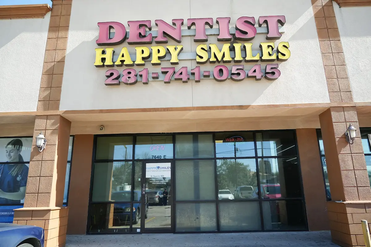 Reception at Happy Smiles Dentistry, Northside Houston, Houston