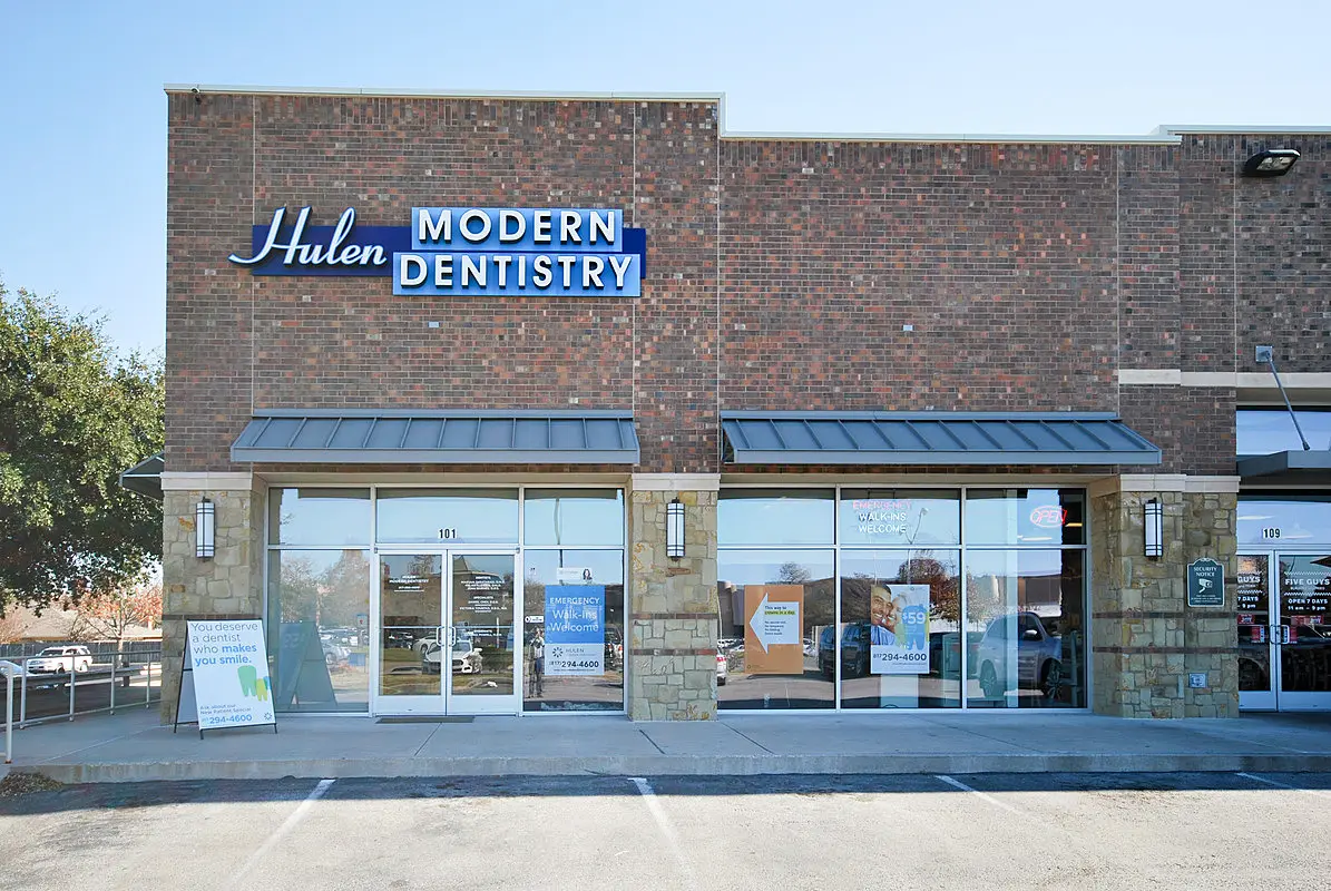 Reception at Hulen Modern Dentistry, Hulen, Fort Worth