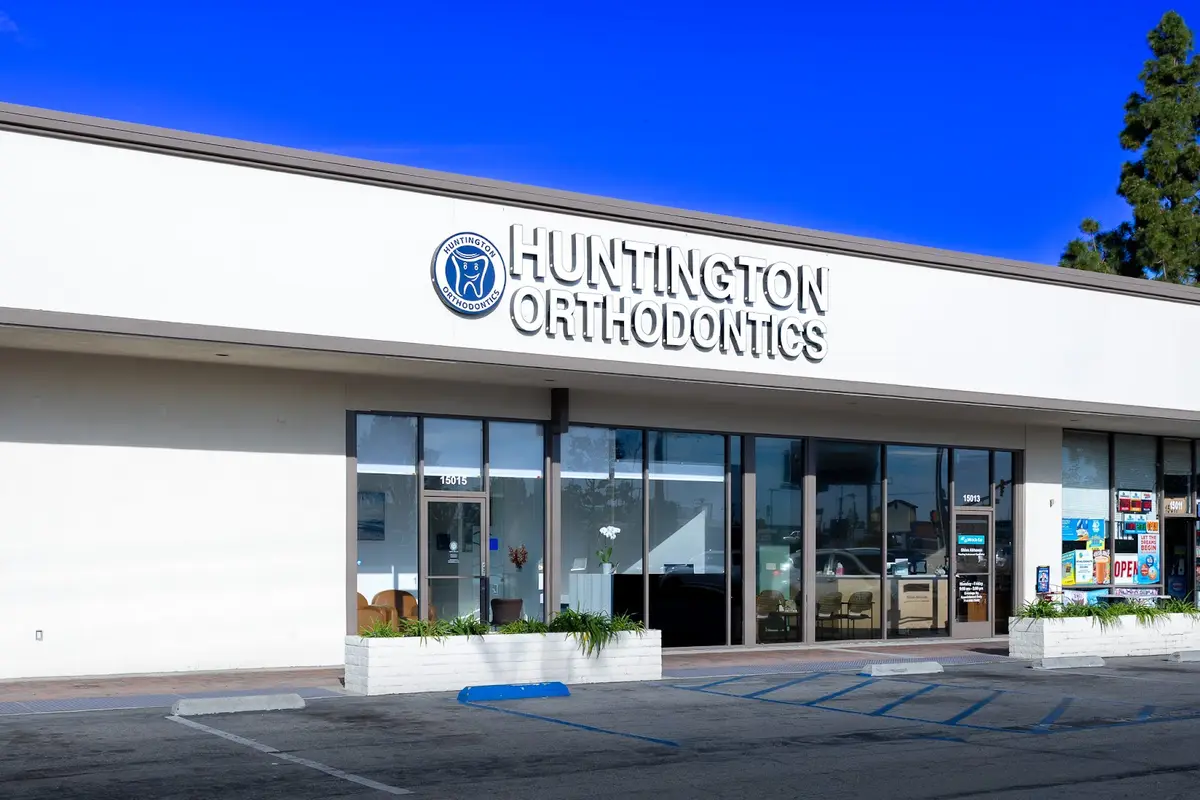 Front entrance of Huntington Orthodontics: Dr. Judy Hou, DDS., Huntington Beach, Huntington Beach
