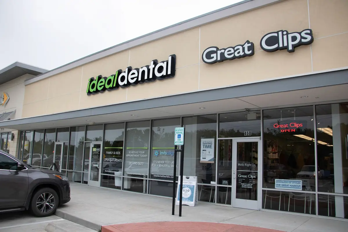 Treatment room at Ideal Dental Clear Lake, Southeast Houston, Houston