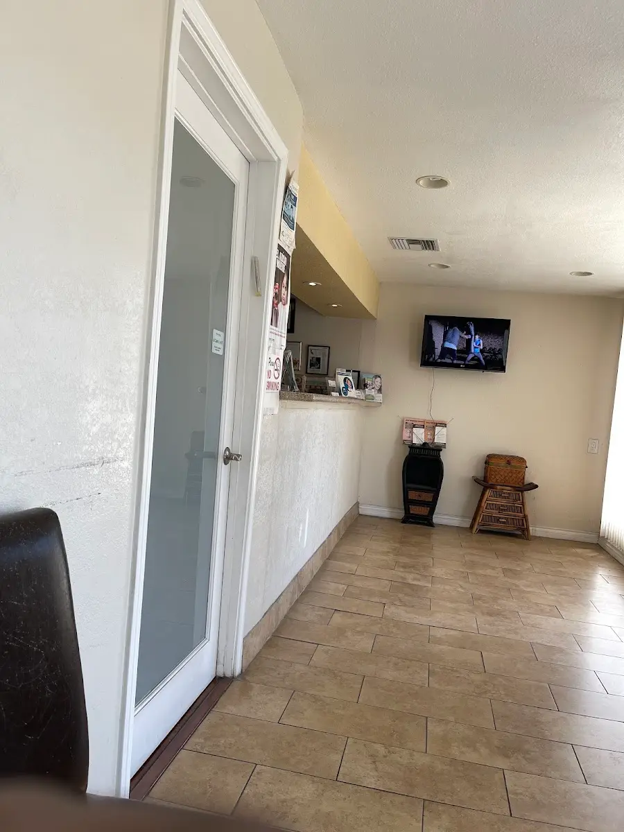 Front entrance of Inglewood Family Dentistry, Inglewood, Inglewood